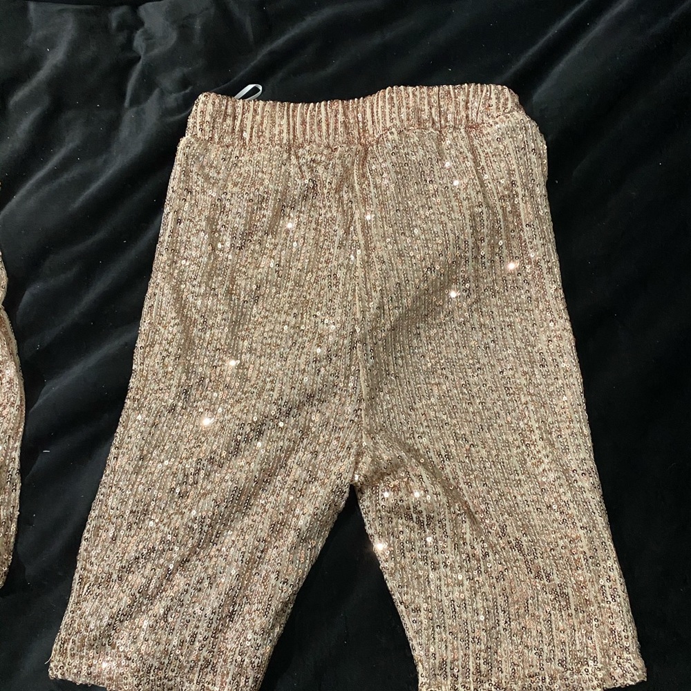 Short set - Picture 2 of 6